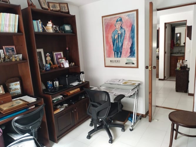 Apartamento de 4 alcobas en venta en Laureles, Medellín, 84 m² · foto 13 de 24