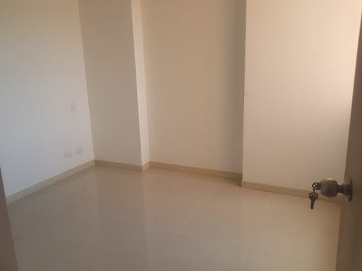 Apartamento de 3 alcobas en arriendo en Prados De Sabaneta, Sabaneta, 87 m² · foto 12 de 20