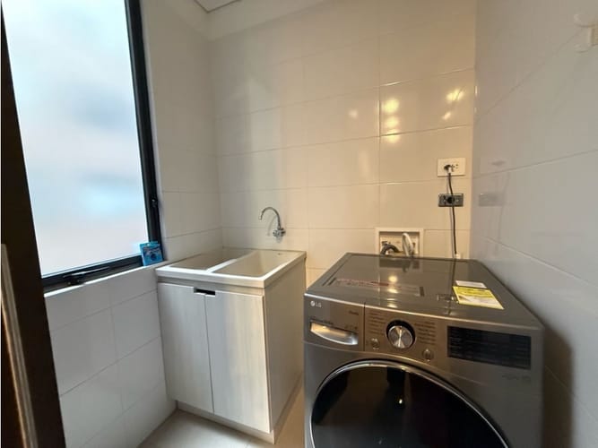 Apartamento de 1 alcoba en venta en Chapinero, Bogotá, 91 m² · foto 8 de 16