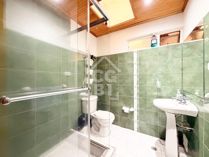 Casa de 3 alcobas en venta en Loreto I, Madrid, 204 m² · foto 12 de 24