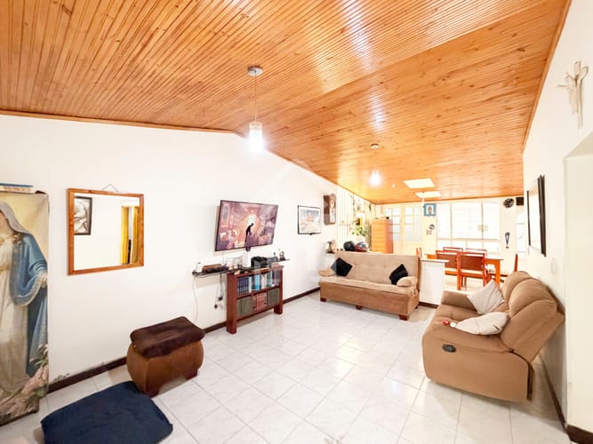 Casa de 3 alcobas en venta en Loreto I, Madrid, 204 m² · foto 6 de 24