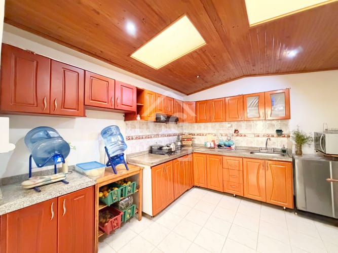 Casa de 3 alcobas en venta en Loreto I, Madrid, 204 m² · foto 24 de 24