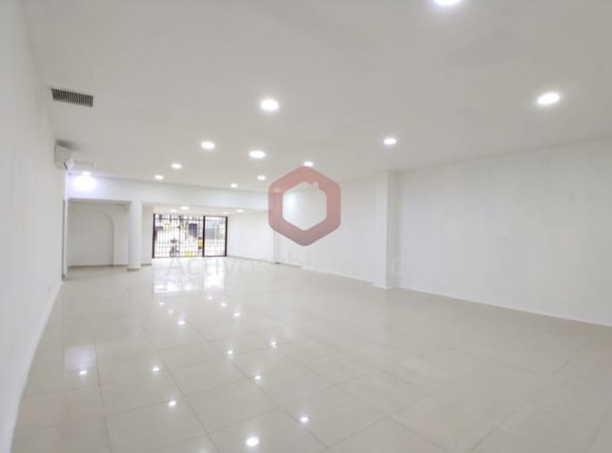 Local en arriendo en Rosales, Medellín, 200 m² · foto 9 de 16