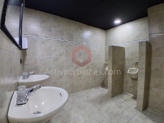 Local en arriendo en Rosales, Medellín, 200 m² · foto 15 de 16