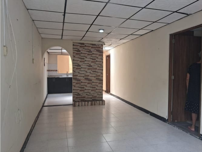 Casa de 3 alcobas en venta en Marco Fidel Suarez, Armenia, 60 m² · foto 2 de 13