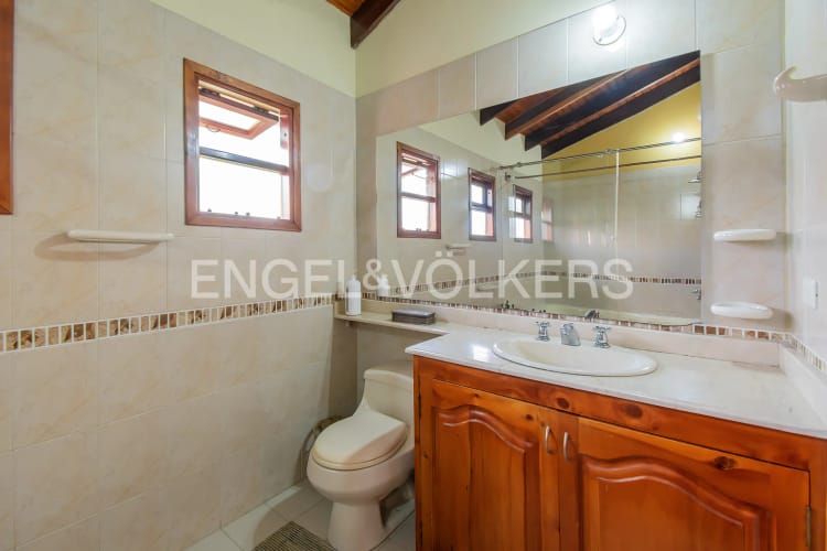 Casa de 5 alcobas en venta en San Jacinto, Chía, 248 m² · foto 12 de 20