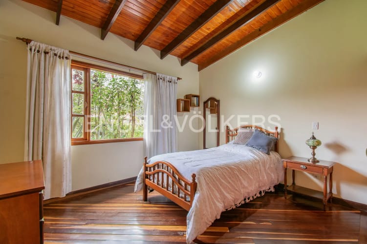Casa de 5 alcobas en venta en San Jacinto, Chía, 248 m² · foto 10 de 20