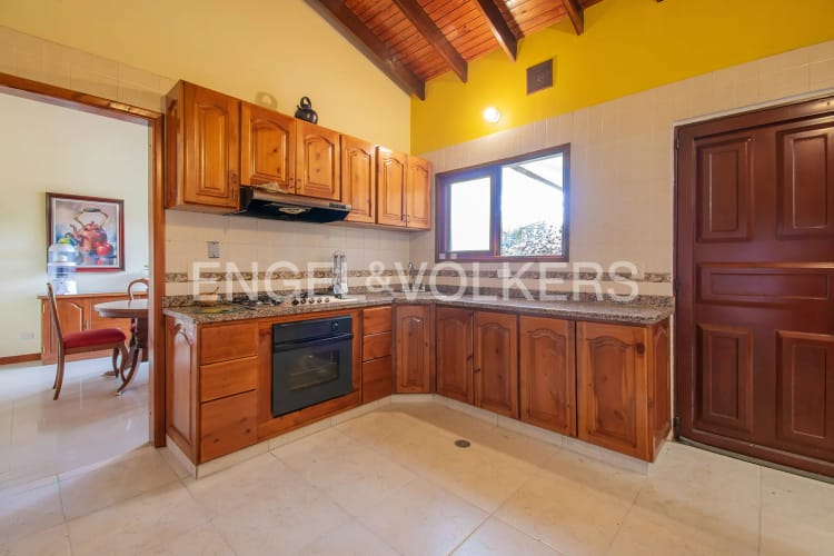 Casa de 5 alcobas en venta en San Jacinto, Chía, 248 m² · foto 6 de 20