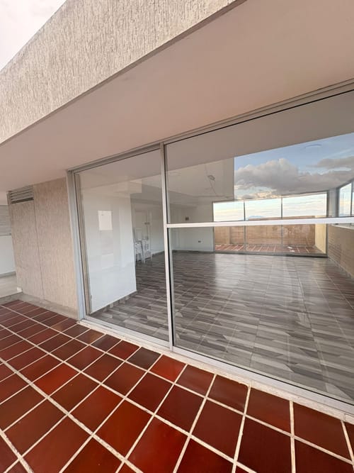 Apartamento de 3 alcobas en venta en La Floresta, Los Patios, 62 m² · foto 16 de 17