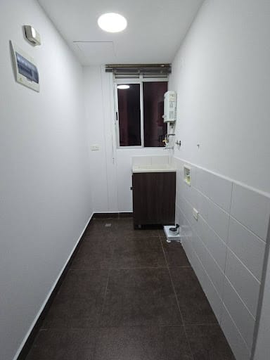 Apartamento de 2 alcobas en arriendo en Loma Del Esmeraldal, Envigado, 78 m² · foto 11 de 19