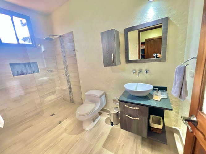 Casa de 4 alcobas en venta en Llano Grande, Rionegro, 450 m² · foto 19 de 21