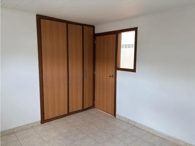 Apartamento de 6 alcobas en venta en La Estrada, Bogotá, 400 m² · foto 12 de 20