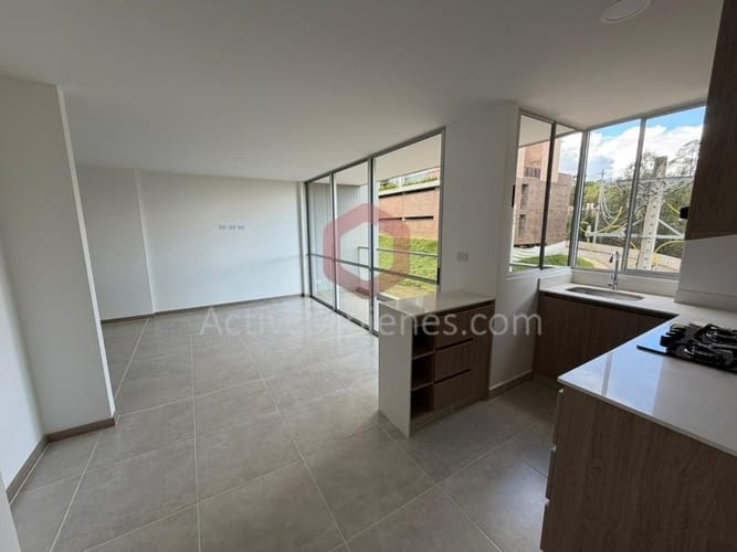 Apartamento de 2 alcobas en venta en La Ceja, 64 m² · foto 2 de 10
