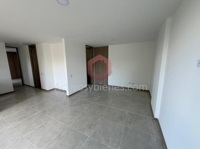 Apartamento de 2 alcobas en venta en La Ceja, 64 m² · foto 3 de 10