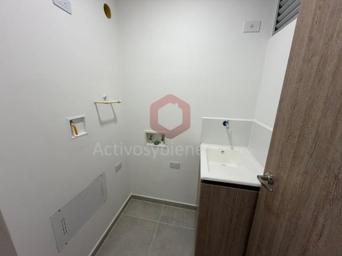 Apartamento de 2 alcobas en venta en La Ceja, 64 m² · foto 8 de 10