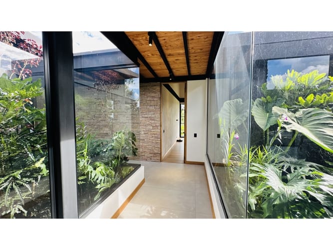 Casa de 4 alcobas en venta en Pantanillo, El Retiro, 416 m² · foto 7 de 24