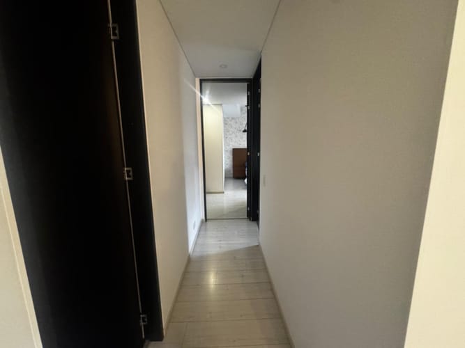 Apartamento de 2 alcobas en arriendo en Chicó Navarra, Bogotá, 82 m² · foto 12 de 24