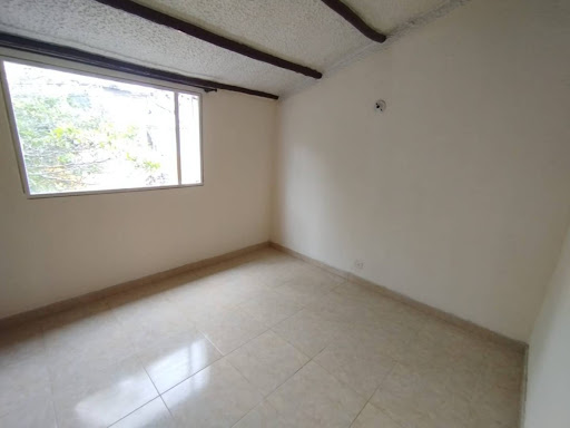 Casa en arriendo en Villas De Granada, Bogotá · foto 13 de 19