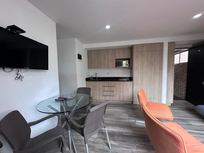 Apartamento de 1 alcoba en arriendo en Cola Del Zorro, Medellín, 35 m² · foto 2 de 13