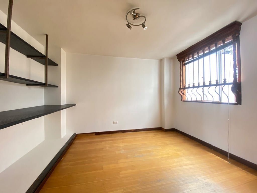 Apartamento en venta en La Macarena, Bogotá · foto 11 de 12
