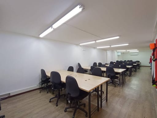 Casa de 11 alcobas en venta en La Flora, Cali, 698 m² · foto 2 de 24