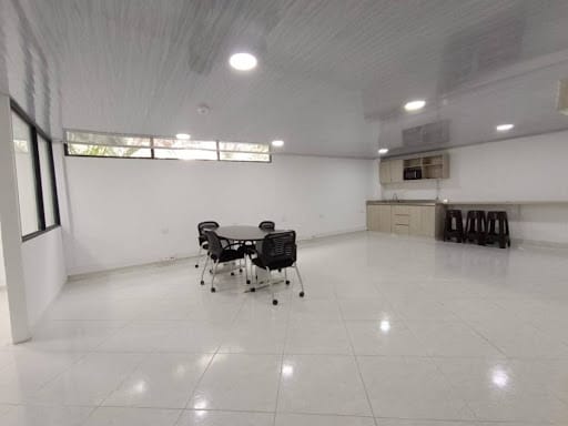 Casa de 11 alcobas en venta en La Flora, Cali, 698 m² · foto 13 de 24