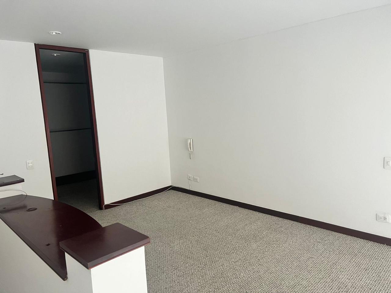 Apartamento en venta en Santa Barbara, Bogotá · foto 11 de 19