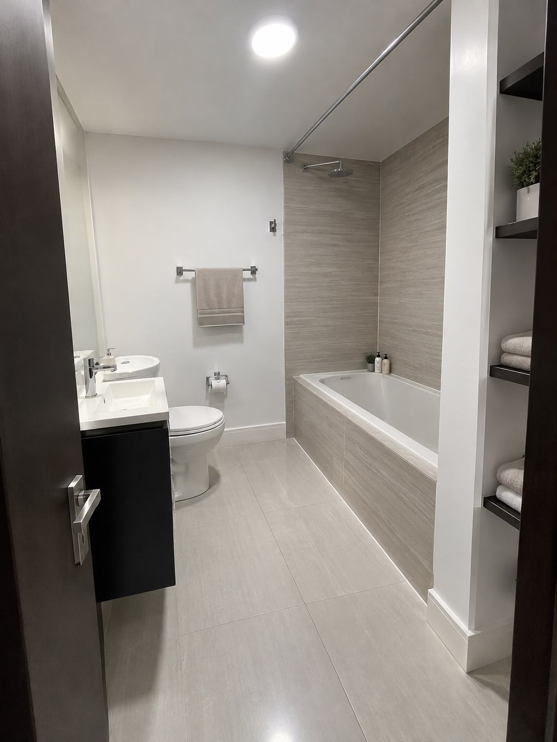 Casa en venta en Modelia Occidental, Bogotá · foto 8 de 16