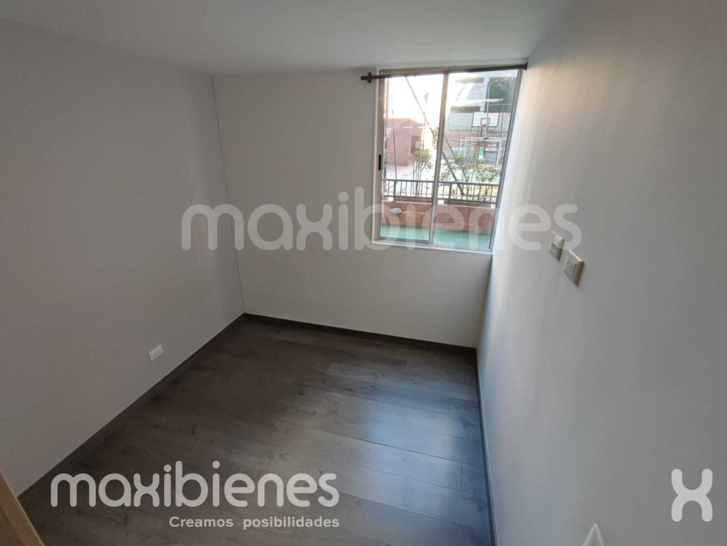 Apartamento en arriendo en Los Colores, Medellín · foto 8 de 13