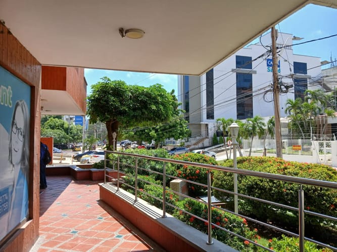 Local en venta en San Vicente, Barranquilla, 124 m² · foto 2 de 24