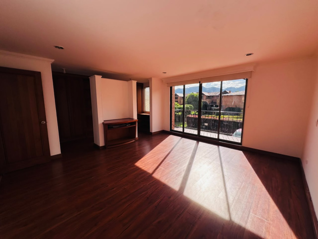 Casa en venta en 20 De Julio Sector I, Chía · foto 9 de 16