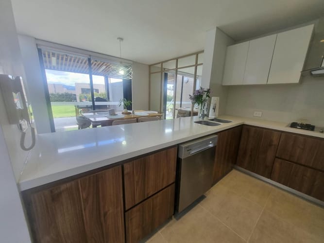 Casa de 4 alcobas en venta en Siberia, Cota, 219 m² · foto 10 de 24