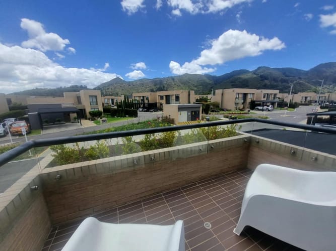 Casa de 4 alcobas en venta en Siberia, Cota, 219 m² · foto 23 de 24
