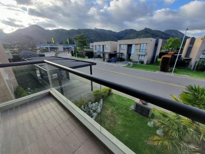 Casa de 3 alcobas en venta en Siberia, Cota, 200 m² · foto 13 de 23
