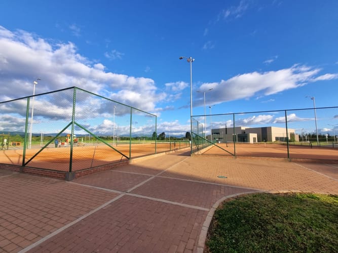Casa de 3 alcobas en venta en Siberia, Cota, 200 m² · foto 21 de 23