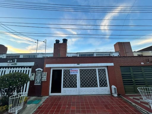 Casa de 3 alcobas en arriendo en Milenta, Bogotá, 158 m² · foto 3 de 24