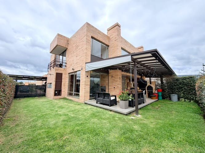 Casa de 3 alcobas en venta en Hacienda Fontanar, Cajicá, 153 m² · foto 20 de 21