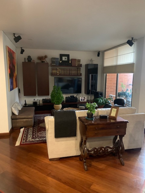 Apartamento en venta en Santa Barbara, Bogotá · foto 2 de 20