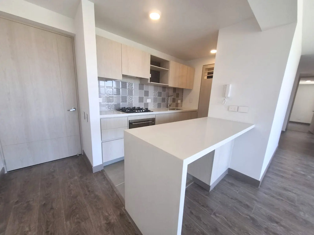 Apartamento en venta en Lagos De Torca, Bogotá · foto 2 de 17