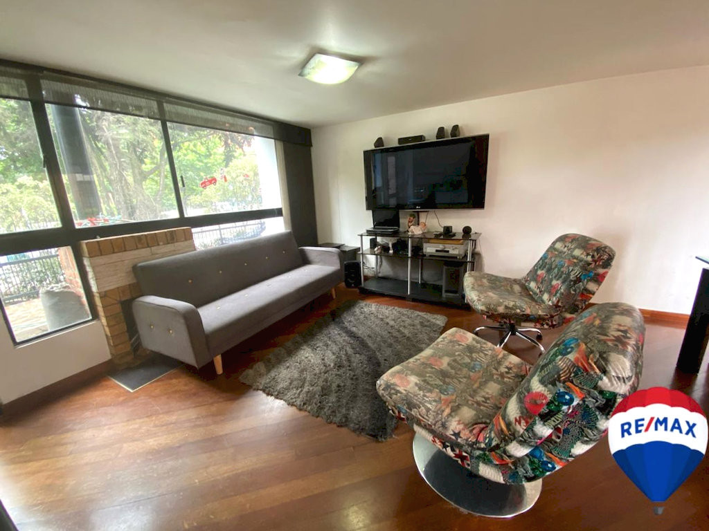 Casa en venta en Colina Campestre, Bogotá · foto 3 de 13