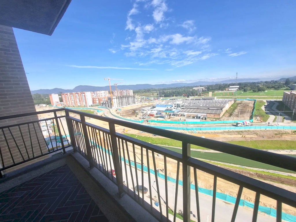 Apartamento en venta en Lagos De Torca, Bogotá · foto 5 de 17