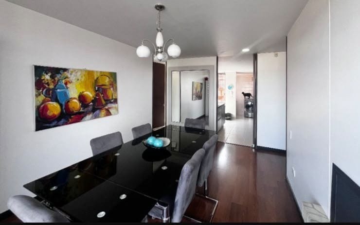 Apartamento de 3 alcobas en venta en Colina Campestre, Bogotá, 127 m² · foto 3 de 24