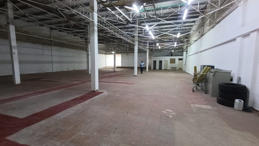 Bodega en arriendo en La Concepcion, Barranquilla, 1585 m² · foto 8 de 20