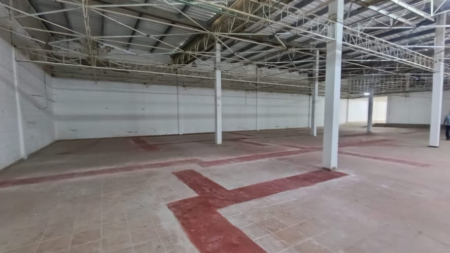 Bodega en arriendo en La Concepcion, Barranquilla, 1585 m² · foto 11 de 20