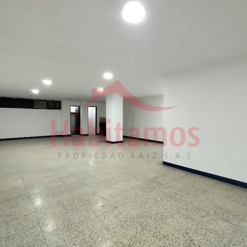 Local en arriendo en Colon, Medellín, 80 m² · foto 2 de 5