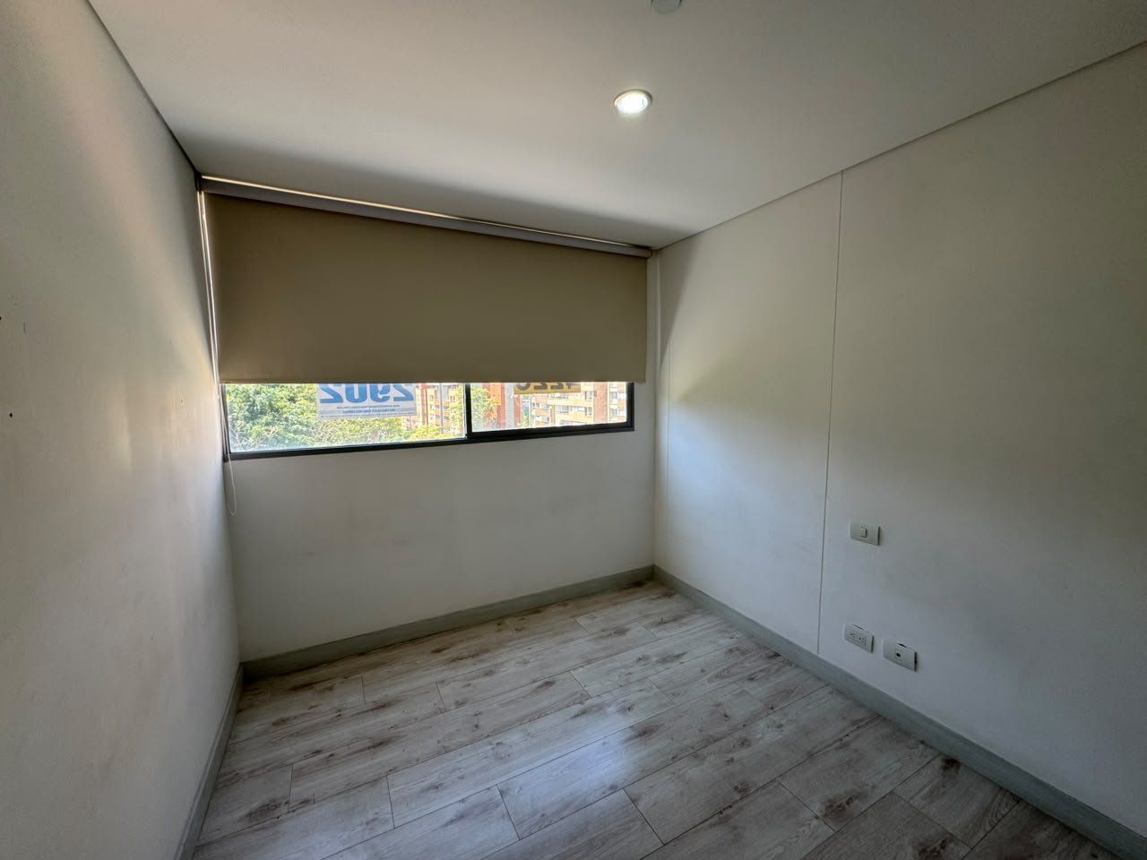 Apartamento en arriendo en Loma Del Esmeraldal, Envigado · foto 10 de 14