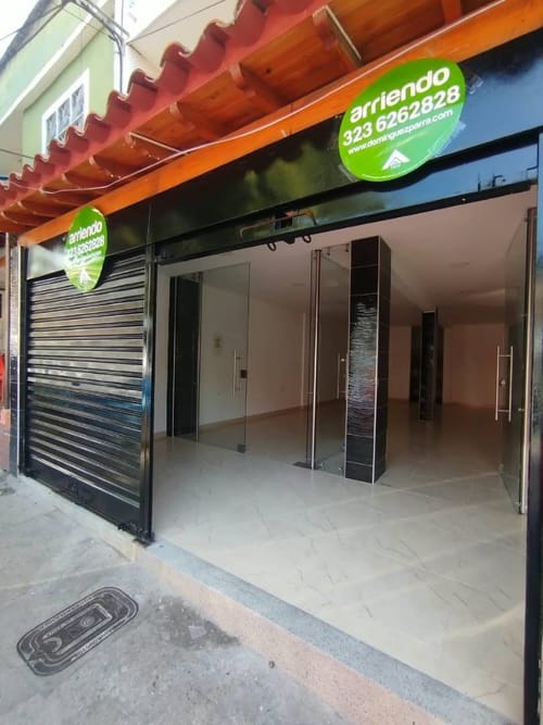 Local en arriendo en Villas De San Juan, Girón, 64 m² · foto 2 de 11