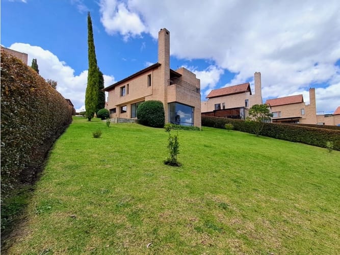 Casa en venta en Yerbabuena, Chía · foto 2 de 24