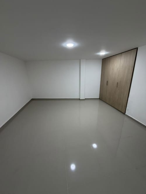 Edificio en venta en Mejoras Publicas, Bucaramanga, 453 m² · foto 6 de 12