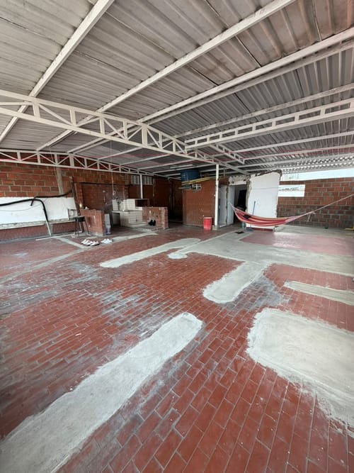 Edificio en venta en Mejoras Publicas, Bucaramanga, 453 m² · foto 11 de 12